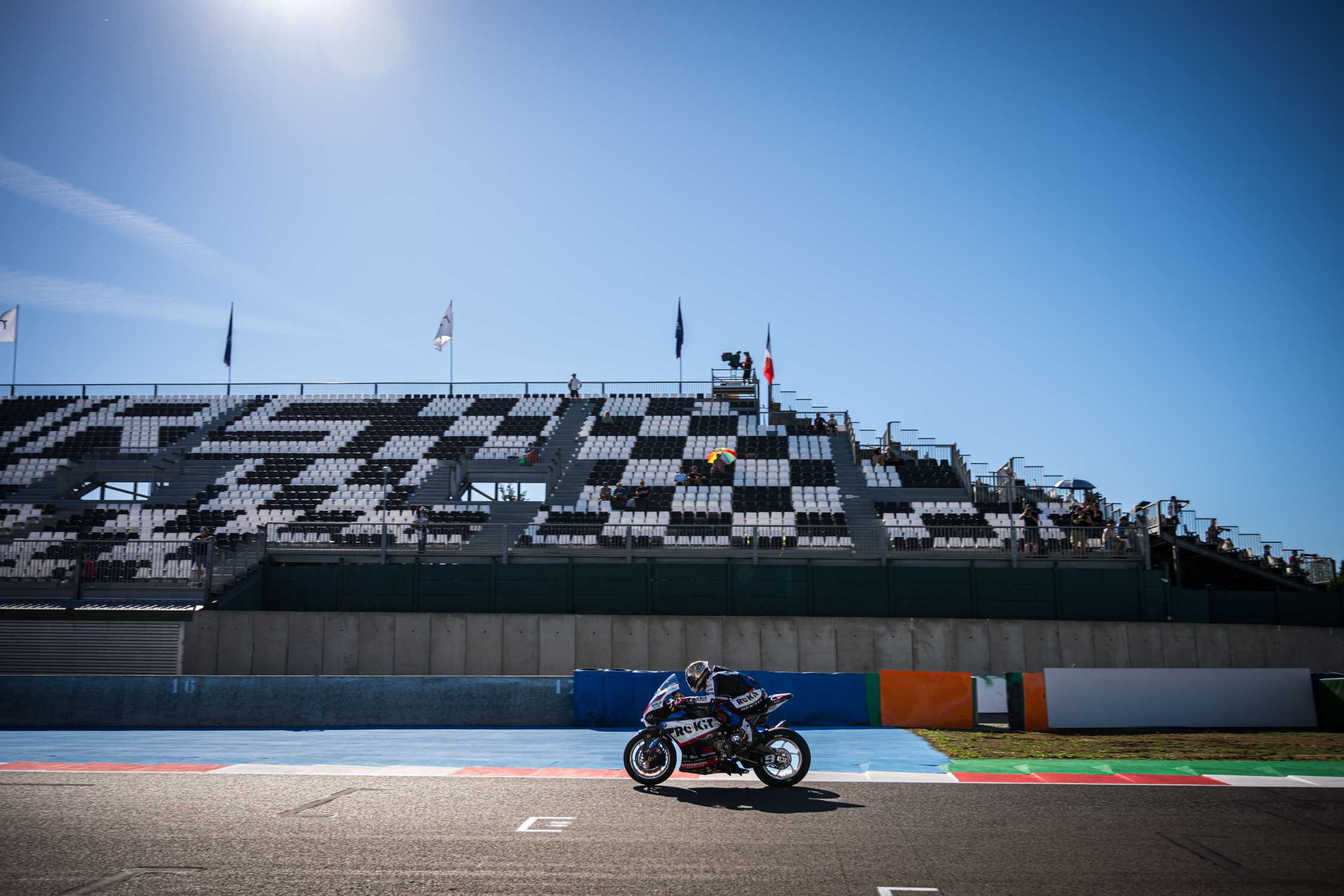 ROKiT BMW Motorrad WorldSBK Team BMW M 1000 RR at Magny-Cours