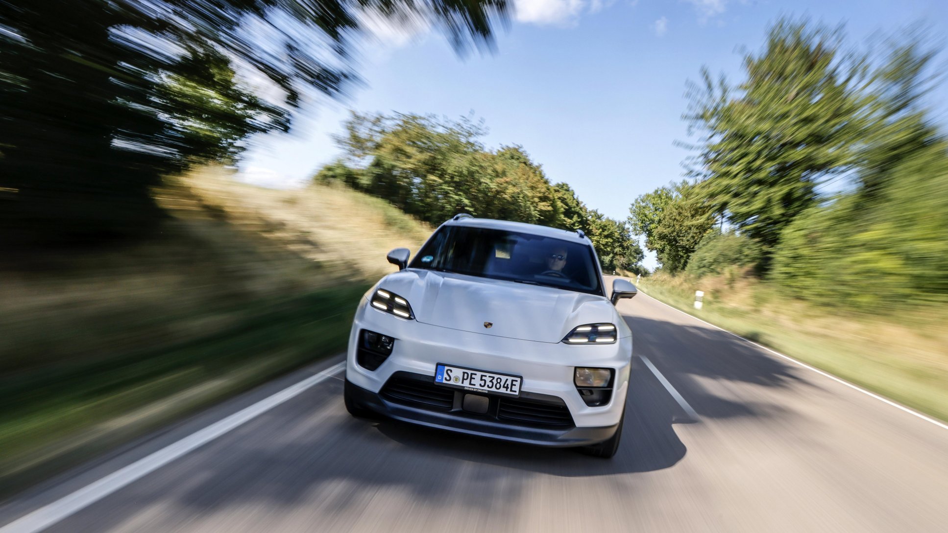 Porsche Macan with the Advanced Package, 2026
